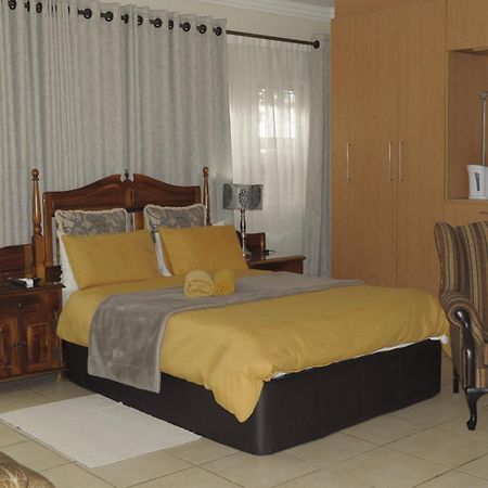 @Home Guest House Rustenburg Exterior photo