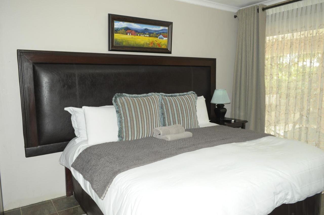 @Home Guest House Rustenburg Exterior photo